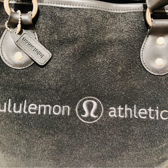 lululemon athletica Black Tote Bag - Picture 3 of 16